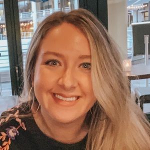 Meet your Posher, Amber